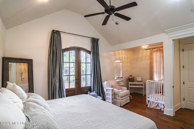 1612 E Northside Dr Drive, Jackson, MS 39211