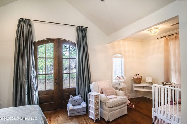 1612 E Northside Dr Drive, Jackson, MS 39211