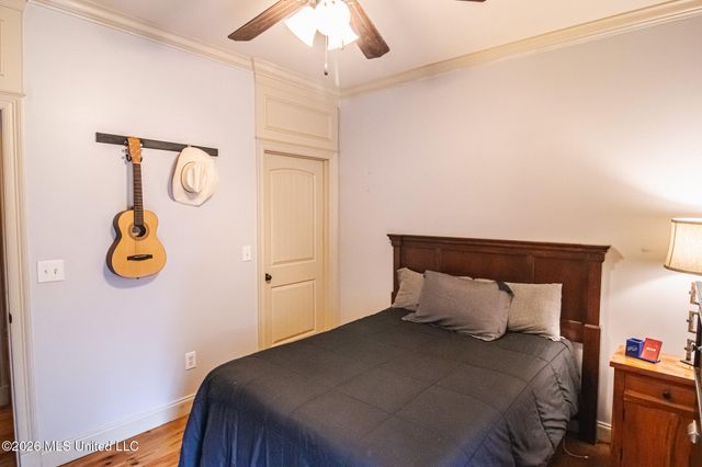 1612 E Northside Dr Drive, Jackson, MS 39211