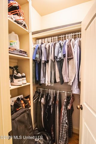 1612 E Northside Dr Drive, Jackson, MS 39211