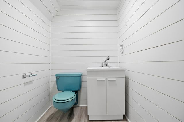 437 Fairview Avenue, Crown Point, IN 46307