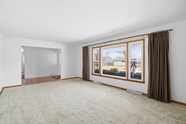 437 Fairview Avenue, Crown Point, IN 46307