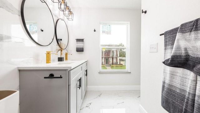 1414 E HARDING STREET, Orlando, FL 32806