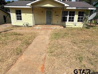 815 Greely Ave, Jacksonville, TX 75766