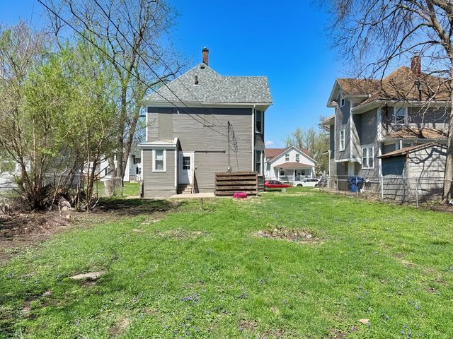503 W 17th Street, Davenport, IA 52803