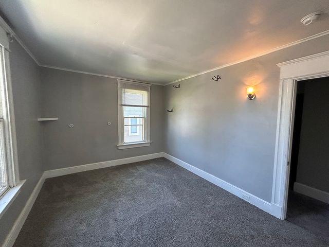 503 W 17th Street, Davenport, IA 52803