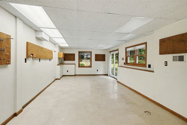 1457 Indian Trail, Milford, MI 48380