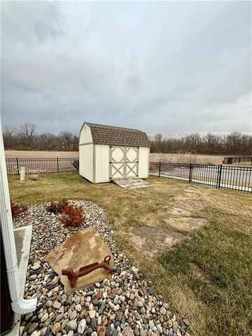 1300 NW Crestwood Drive, Grain Valley, MO 64029