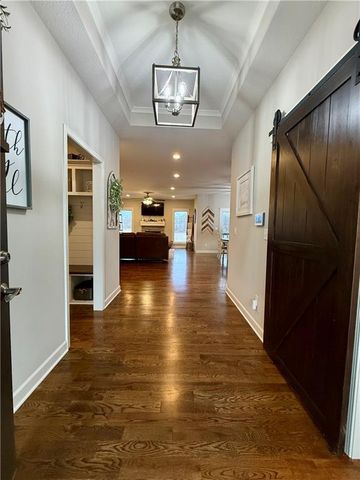 1300 NW Crestwood Drive, Grain Valley, MO 64029