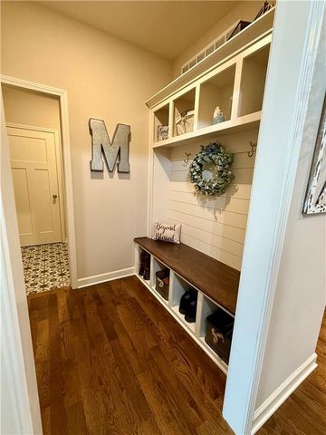 1300 NW Crestwood Drive, Grain Valley, MO 64029