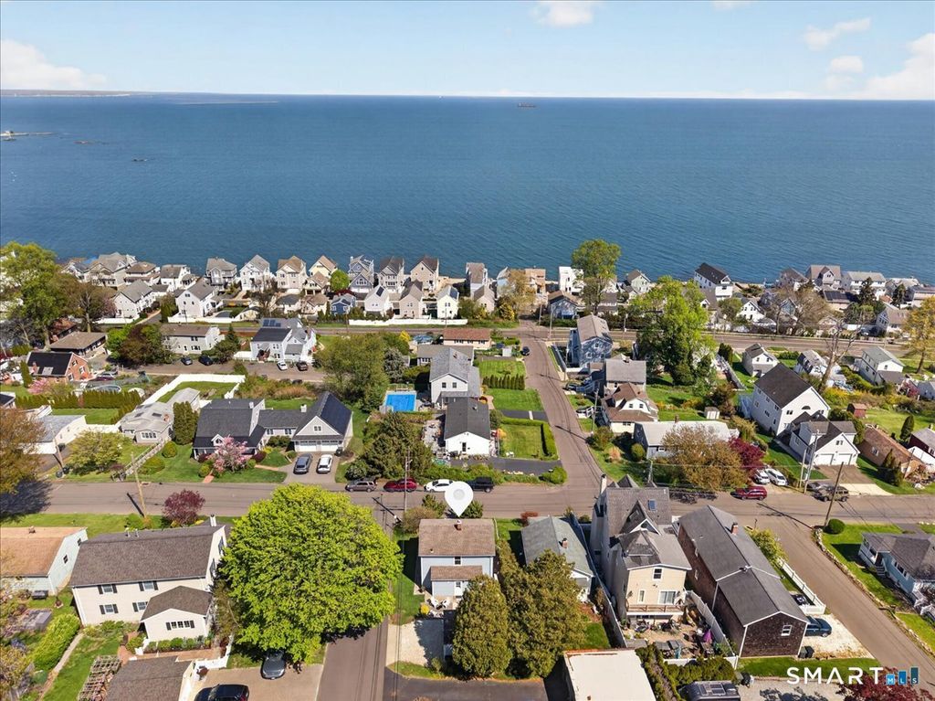 48 Summit Avenue, Milford, CT 06460