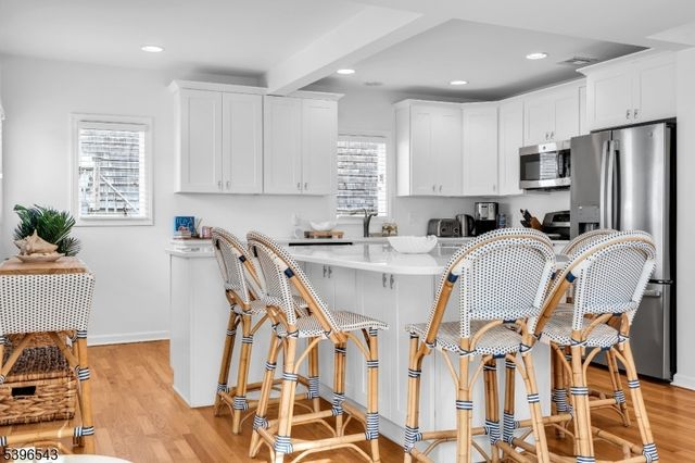 440 Lake Ave, Bay Head Boro, NJ 08742