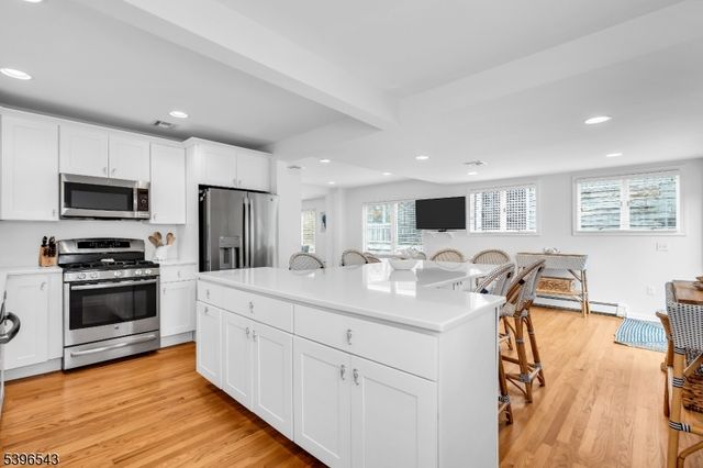 440 Lake Ave, Bay Head Boro, NJ 08742