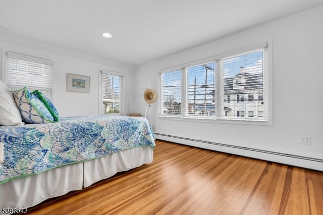 440 Lake Ave, Bay Head Boro, NJ 08742