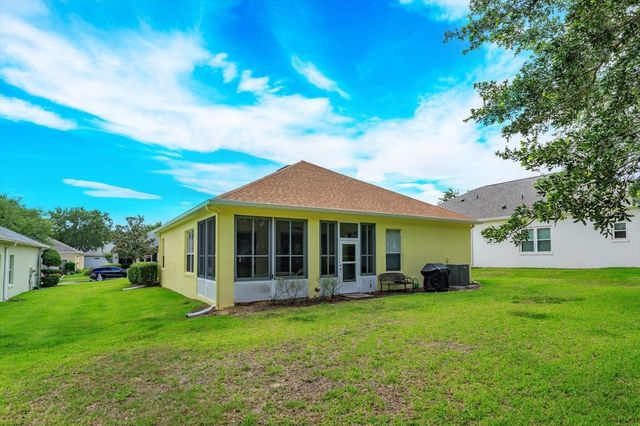 25206 ORMOND COURT, Leesburg, FL 34748