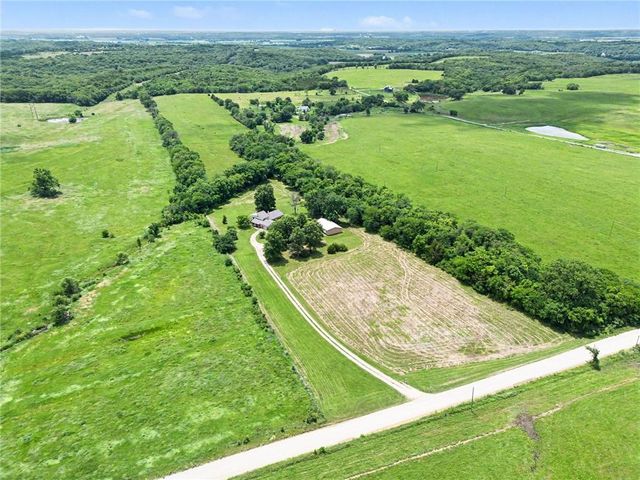 18793 21st Street, Lawrence, KS 66044