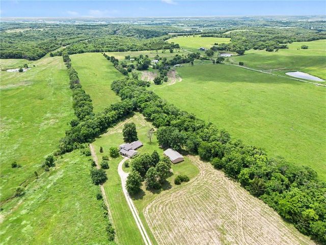 18793 21st Street, Lawrence, KS 66044