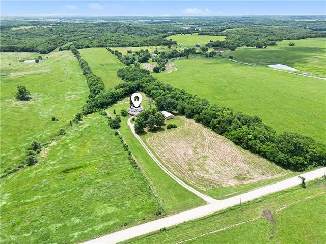 18793 21st Street, Lawrence, KS 66044