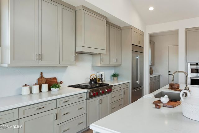 1573 E CHERRYWOOD Place, Chandler, AZ 85249