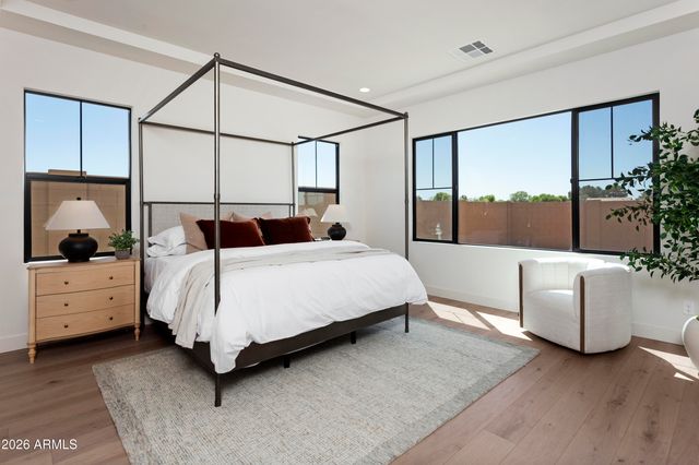 1573 E CHERRYWOOD Place, Chandler, AZ 85249