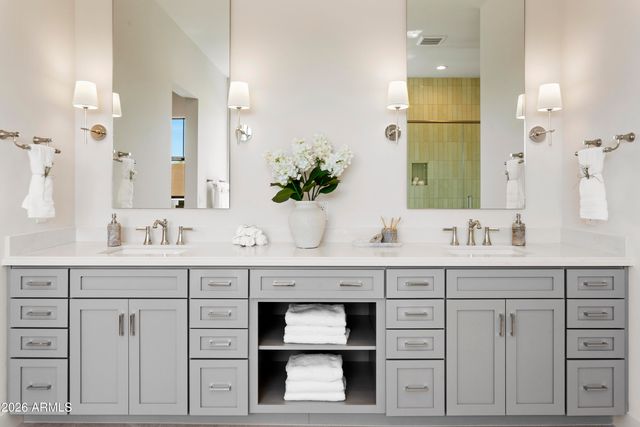 1573 E CHERRYWOOD Place, Chandler, AZ 85249