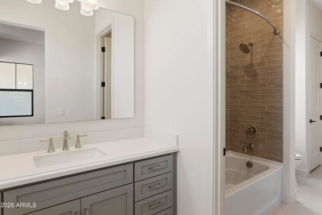 1573 E CHERRYWOOD Place, Chandler, AZ 85249