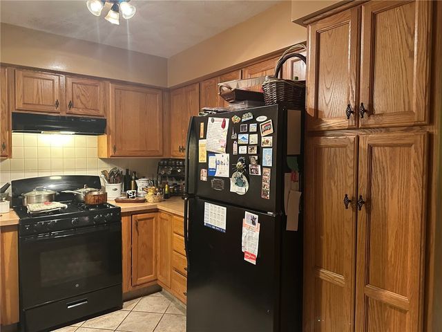 252 Gentian Avenue, North Providence, RI 02908