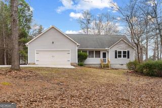 102 Discovery Bay NW, Milledgeville, GA 31061
