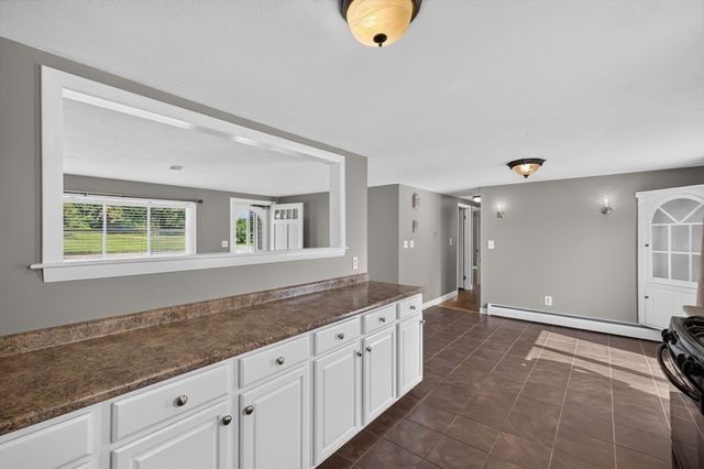 165 Swansom Rd, Swansea, MA 02777