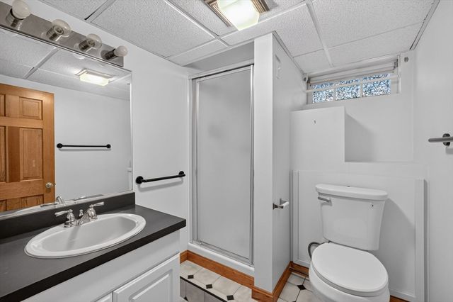 165 Swansom Rd, Swansea, MA 02777