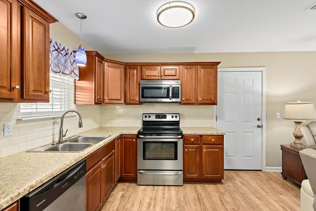 737 County Road 49, Slocomb, AL 36375