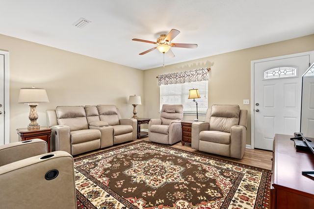 737 County Road 49, Slocomb, AL 36375