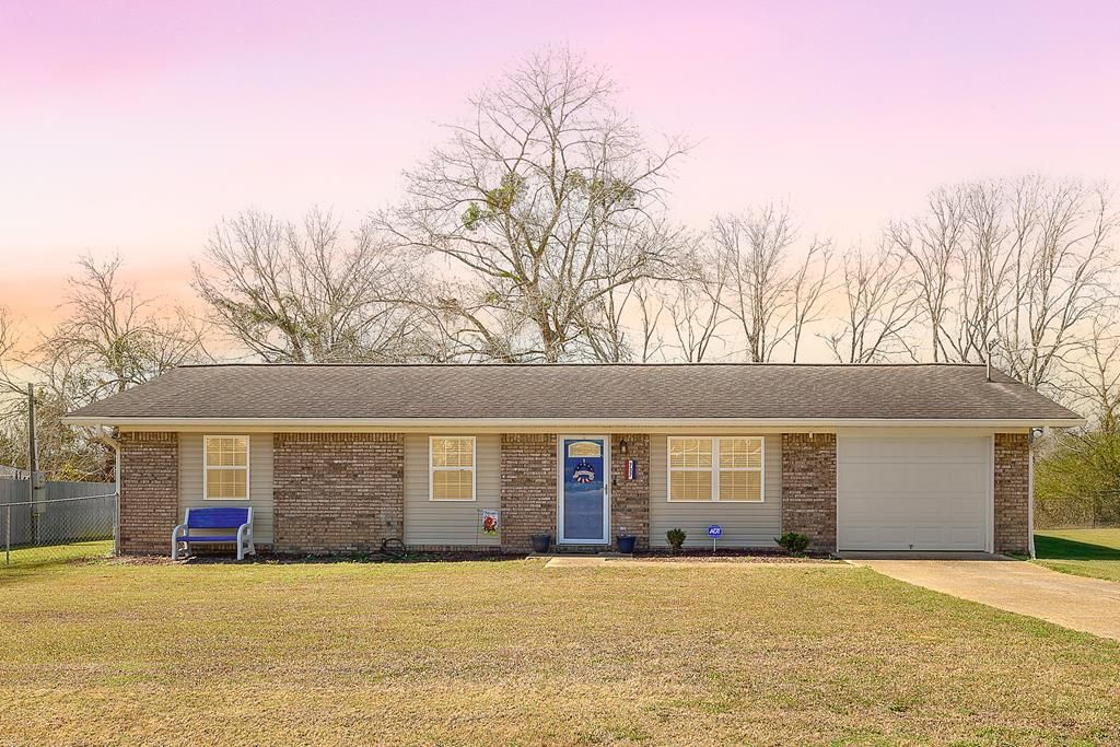 737 County Road 49, Slocomb, AL 36375