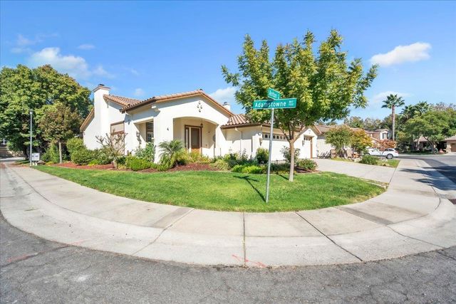3 Anton Ct, Sacramento, CA 95835