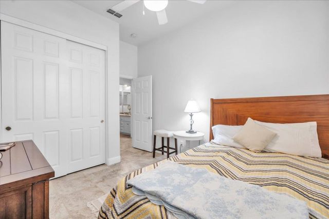3 Anton Ct, Sacramento, CA 95835
