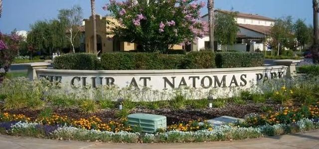 3 Anton Ct, Sacramento, CA 95835