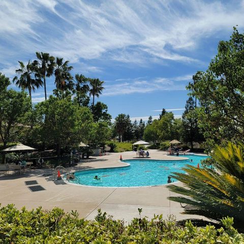 3 Anton Ct, Sacramento, CA 95835