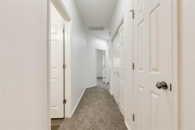 10 NW 156th Street 10, Edmond, OK 73013