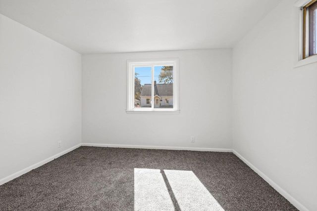 1627 SMITH STREET, Green Bay, WI 54302