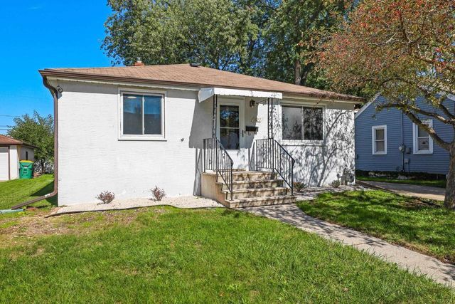 1627 SMITH STREET, Green Bay, WI 54302