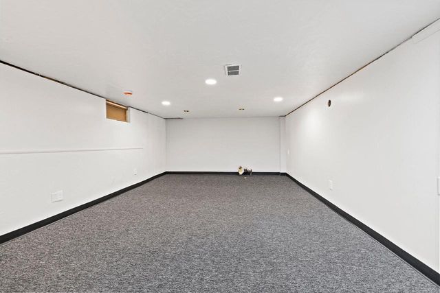 1627 SMITH STREET, Green Bay, WI 54302