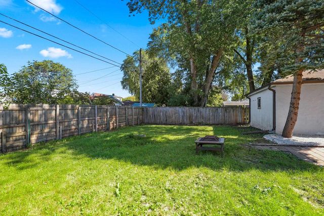 1627 SMITH STREET, Green Bay, WI 54302