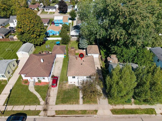 1627 SMITH STREET, Green Bay, WI 54302
