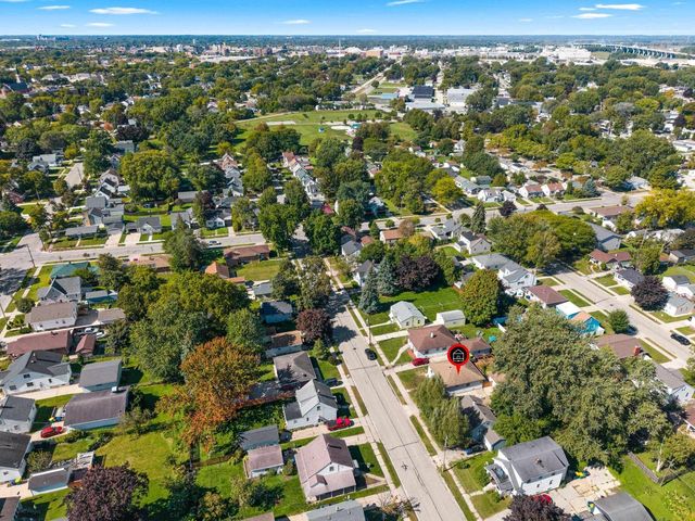 1627 SMITH STREET, Green Bay, WI 54302