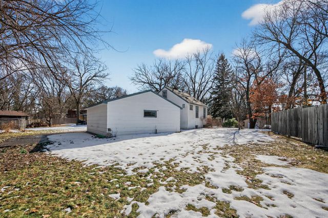 117 Birch Street, Mahtomedi, MN 55115