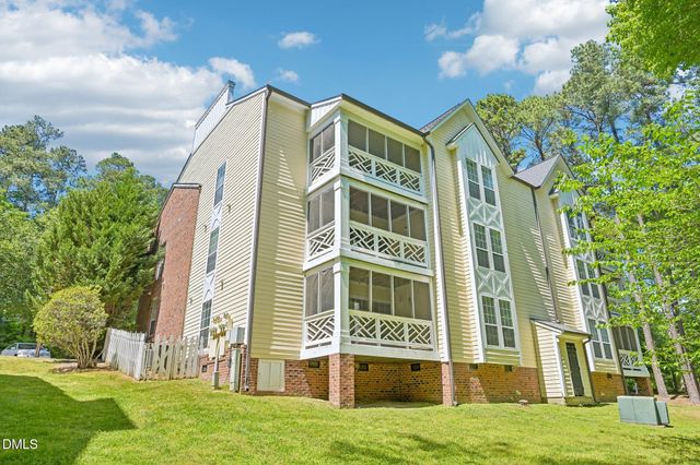 1010 Kingswood Drive Apt D, Chapel Hill, NC 27517