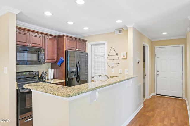 1010 Kingswood Drive Apt D, Chapel Hill, NC 27517
