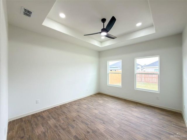 9218 N 25th Lane, Mcallen, TX 78504