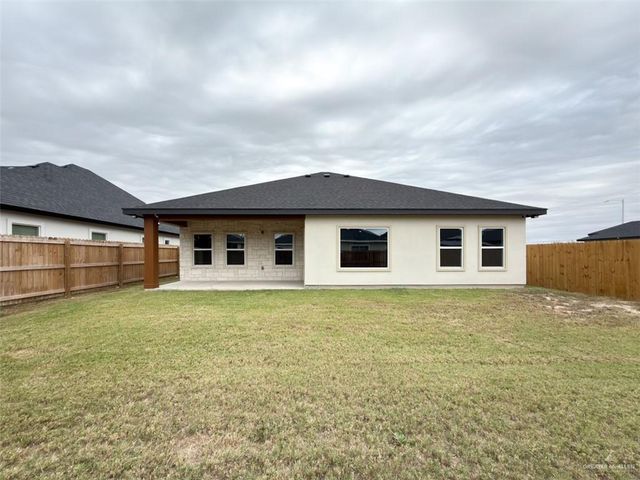 9218 N 25th Lane, Mcallen, TX 78504