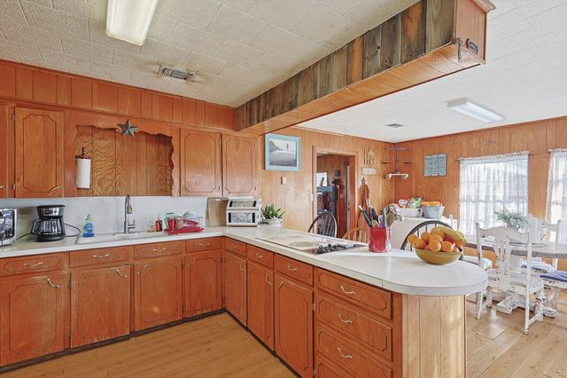491 Emily Lane, Van Alstyne, TX 75495